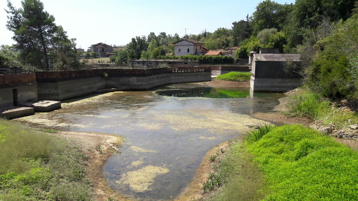 Minturno. L'Associazione Pendolari e Confconsumatori chiedono discussione pubblica sulle problematiche legate all'acqua