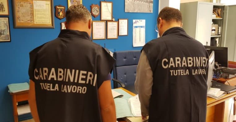 AZIENDA AGRICOLA SOSPESA PER ASSUNZIONI IRREGOLARI E VIOLAZIONI ALLE NORME ANTI COVID-19