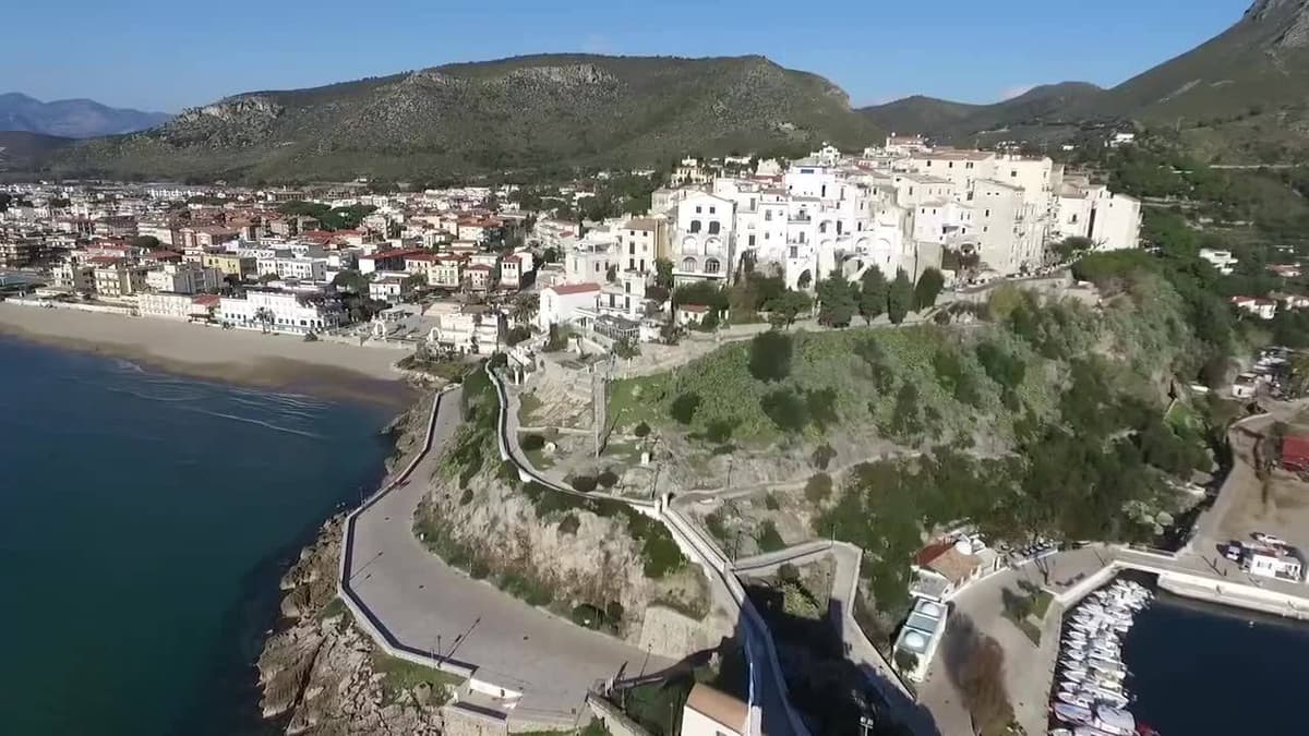 SPERLONGA - URBANISTICA E ATTIVITÀ EDILIZIE  RIPARTONO CON LA RIGENERAZIONE URBANA
