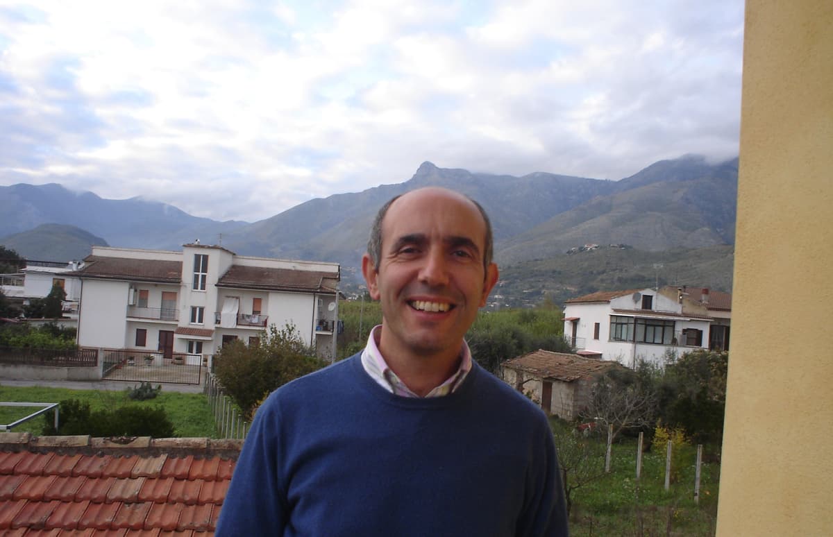 UN LIBRO DI FILIPPO DI CUFFA SUI MISTERI E SUI SIMBOLI DEL PRESEPE STORICO DI MARANOLA