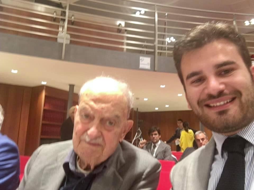 UN PADRE IN UNA PATRIA SEMPRE PIÙ POVERA DI PADRI