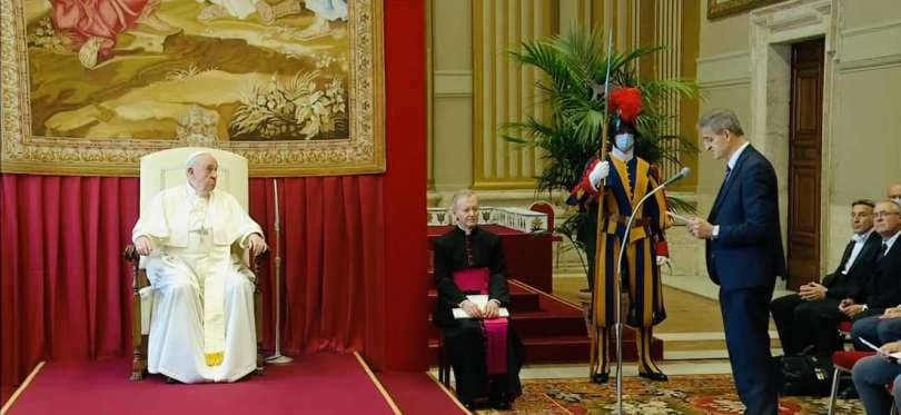 Chiesa: il Papa incontra i diaconi al servizio del popolo come sentinelle nella carità quotidiana