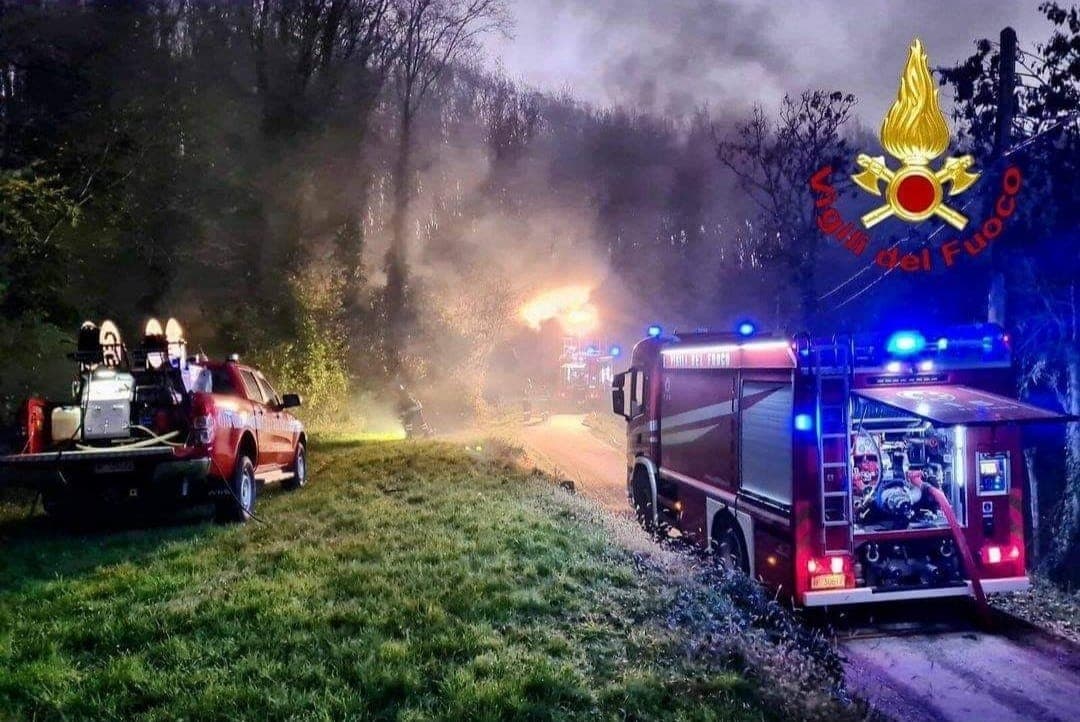 Formia, ieri il primo incendio del 2021 nella nostra città