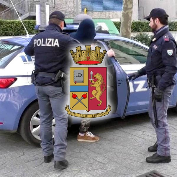 Polizia: Operazione Blackmail tre donne arrestate, tra l'altro, per estorsione e violazione di domicilio