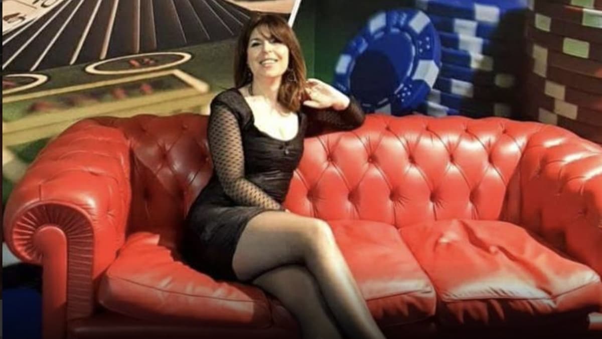 Nancy Mastia, conduttrice Mediaset a Gaeta