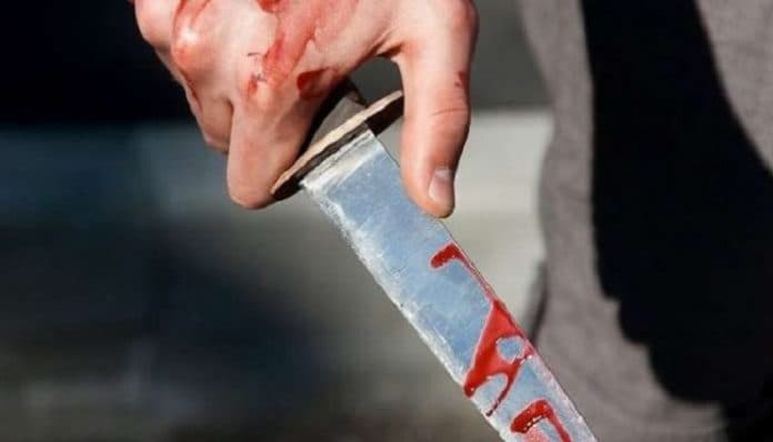 Polizia: lite tra extracomunitari, un accoltellamento, denunziate tre persone