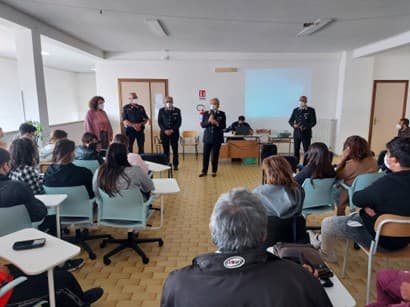 Ponza: Il Comandante Regionale Carabinieri Forestale incontra gli studenti per educazione ambientale