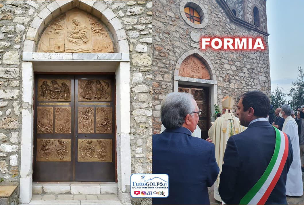 Formia: Benedetto dall'Arcivescovo di Gaeta Mons. Luigi Vari il portone di bronzo del Santuario della Madonna di Ponza