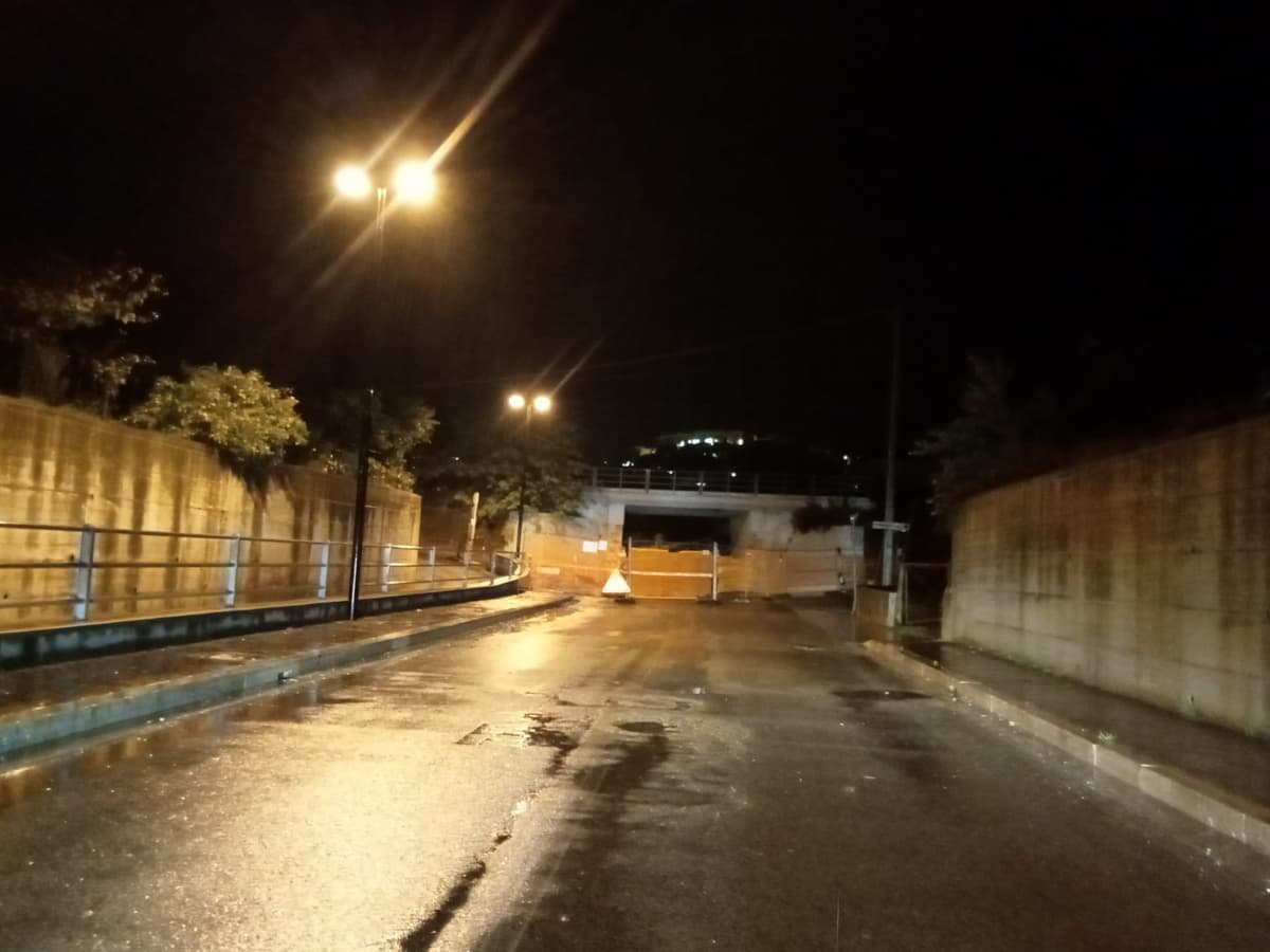 MARINA DI MINTURNO: INTERRUZIONE IN VIA SIMONELLI, STRADA CHIUSA E PREVISTA DEVIAZIONE
