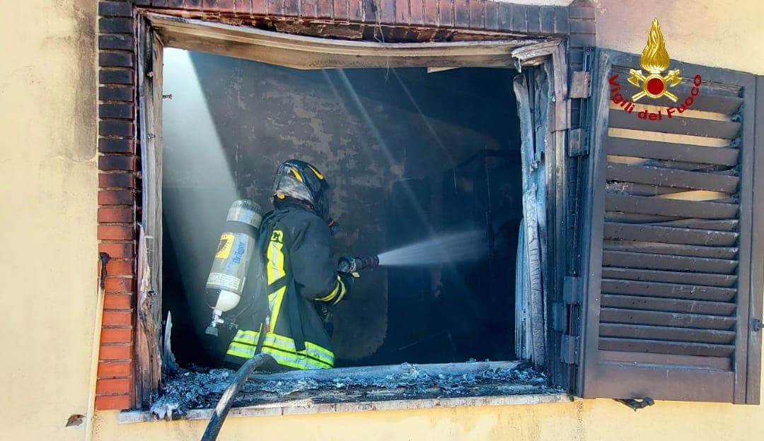 Vigili del fuoco: 4 interventi in un giorno. Le operazioni eseguite nel territorio