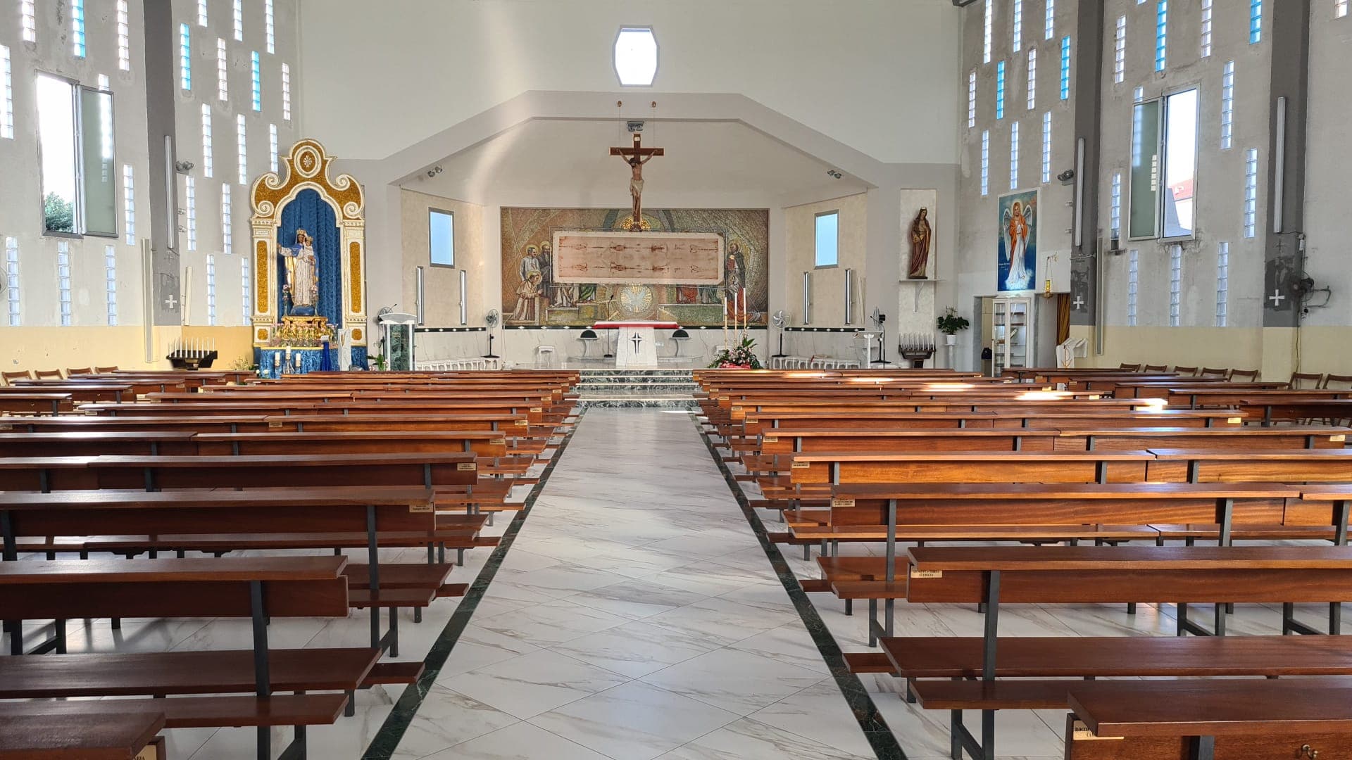 Scauri: stasera venerdì ore 21.30 contempliamo la Sindone con due esperti, progetto vincente di Santa Albina e San Leonardo di Tufo