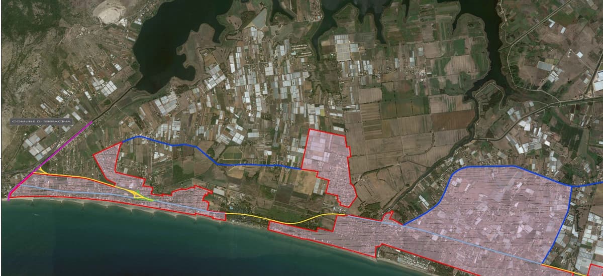 Flacca: Parcheggi, strisce pedonali, limiti di velocità e camminamenti pedonali: lavori in corso sul litorale