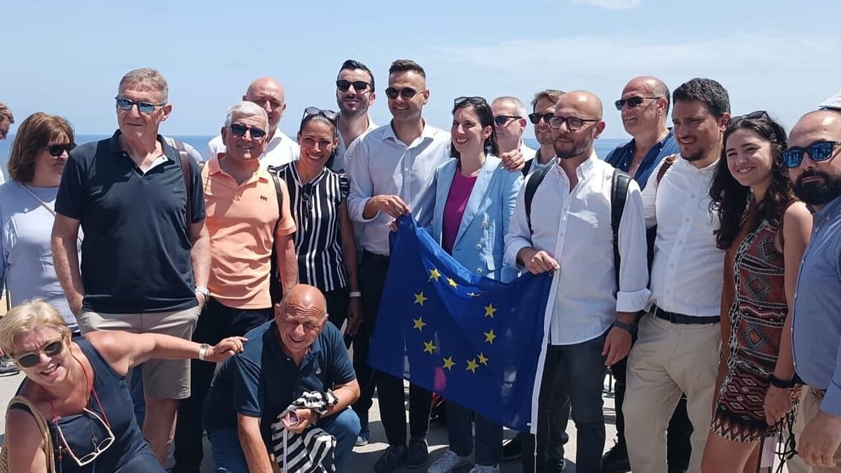 Il Partito democratico si intesti la battaglia contro la fuga degli italiani 