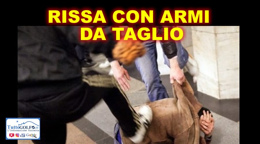 Aggrediscono per futili motivi un coetaneo colpendolo con calci e pugni e ferendolo con un coltello alla coscia