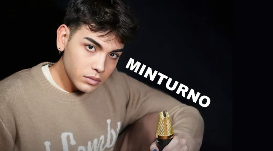 Vincenzo Cantiello - Da Marina di Minturno il lancio di una voce canora promettente