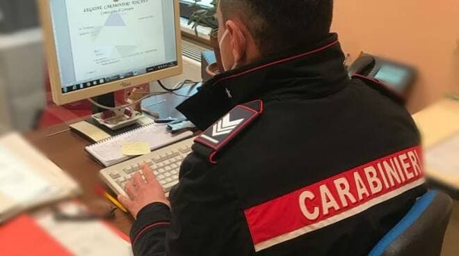 Lenola, frode informatica: raggirati due cittadini