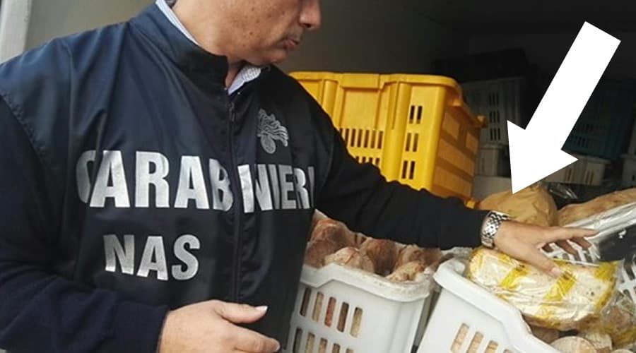 NAS in azione nel Sud Pontino: sequestrati oltre 300 kg di alimenti (pane, impasto e conserve alimentari)