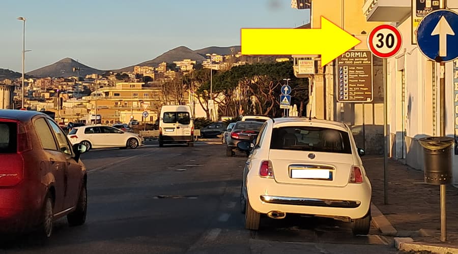 I bolognesi si lamentano; i cittadini del Golfo con l'utopia di percorrere Formia a 30 all'ora