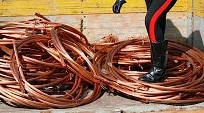 Furto di rame in provincia di Latina. Rubati 100 kg di cavi elettrici