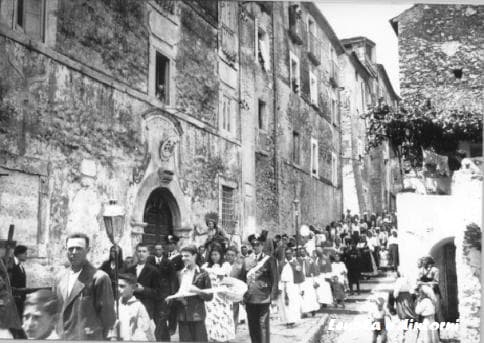 LENOLA - ATTESTATA LA STORICITÀ DEL MERCATO SETTIMANALE E DELLE FIERE DI SAN GIOVANNI BATTISTA E DI S. ROCCO