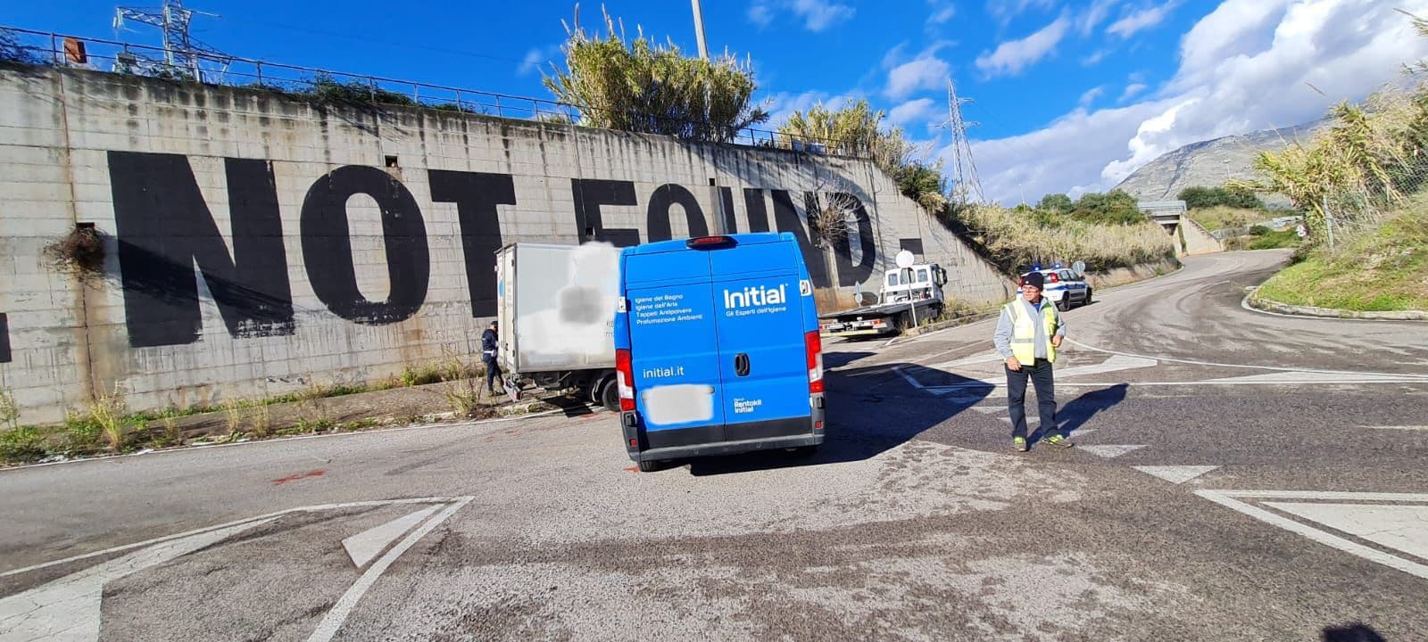 Foto - Gaeta, incidente stradale tra due veicoli