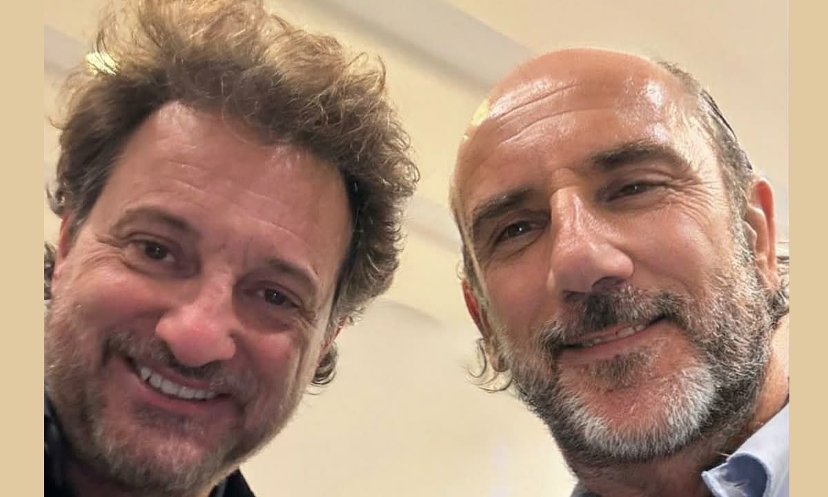 “Io e te dobbiamo parlare”: risate, amori e crimini nella Colonna Sonora di Umberto Scipione