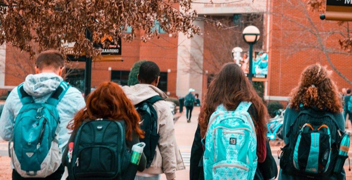 Dalla Regione Lazio borse di studio destinate a supportare gli studenti delle scuole secondarie di secondo grado