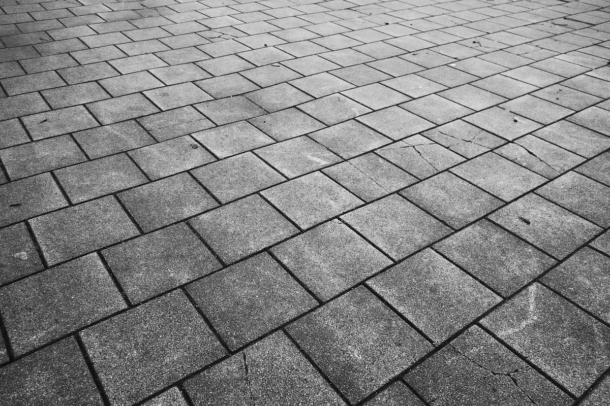 Come aumentare la durata dei pavimenti in ambienti industriali ad alto traffico