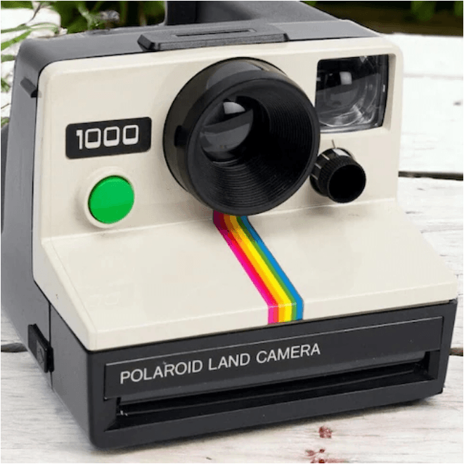 Cara vecchia Polaroid: tra costume e arte