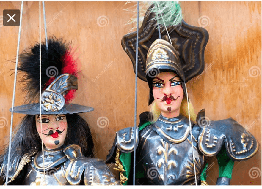 Le grandi famiglie italiane del teatro di marionette: Podrecca, Colla, Lupi e altri custodi di un’arte antica