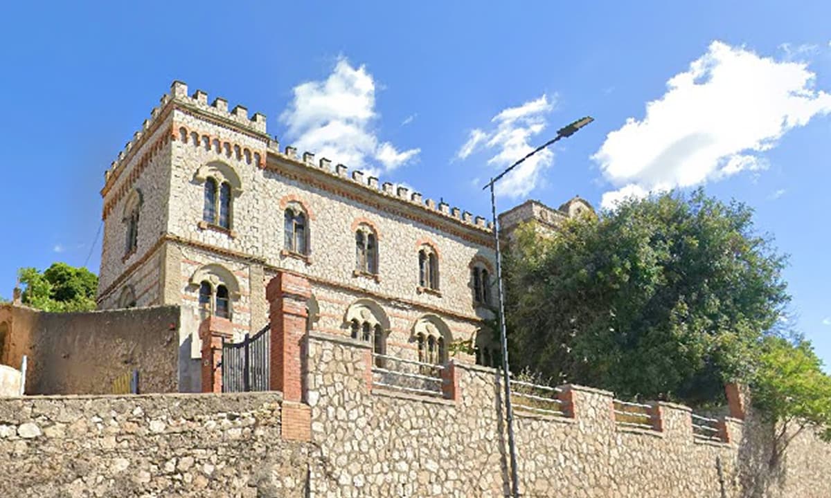 Quel castello sul mare che tutti guardano passando per Gaeta: scrigno di memorie sanitarie, occasione mancata per il territorio
