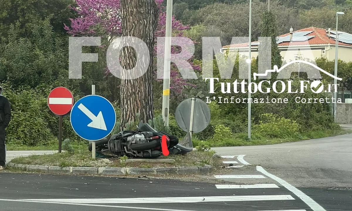 Formia, incidente a Vindicio: motorino finisce a terra, interviene il 118