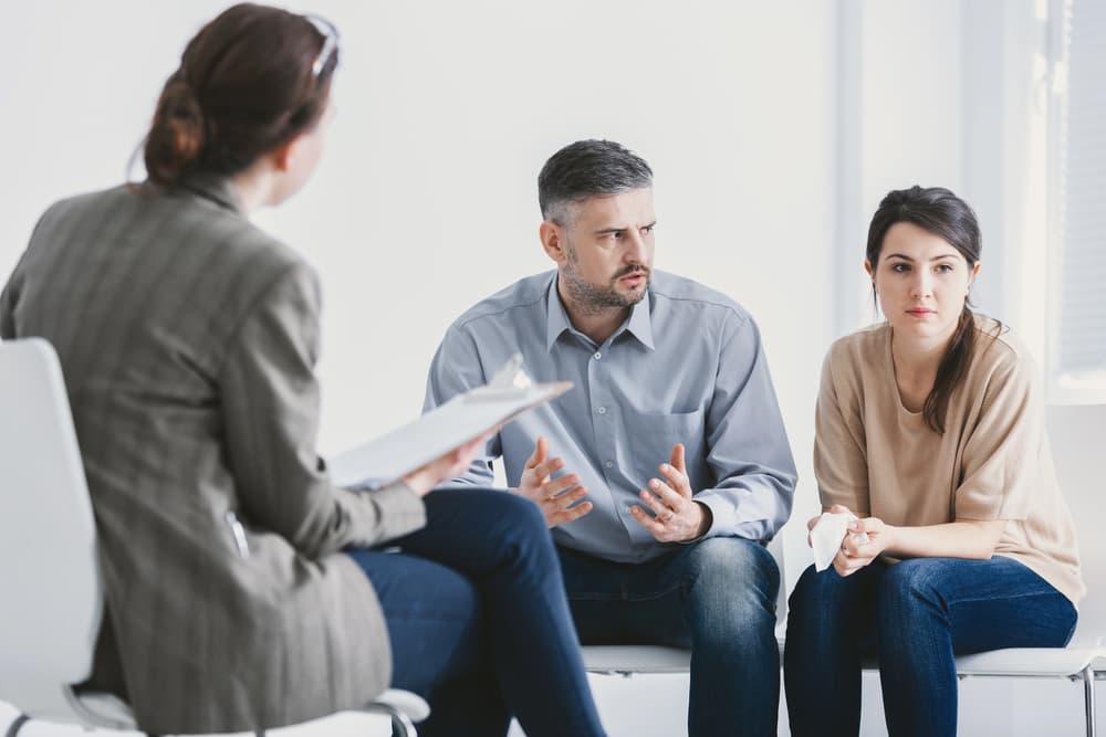 Psicologo per genitori di adolescenti: quando chiedere supporto a un professionista