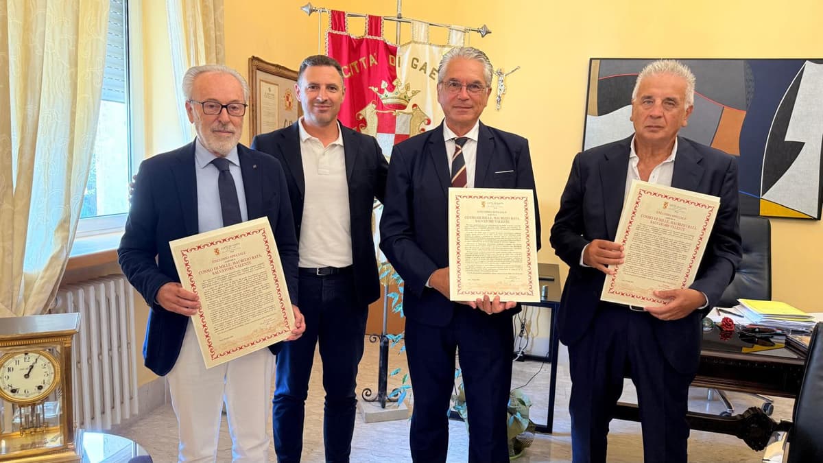 Speciale Encomio della Città di Gaeta a Cosmo Di Mille, Maurizio Rata e Salvatore Valente