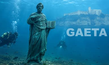 San Matteo sui fondali di Gaeta: deposta a 12 metri di profondità la statua bronzea dedicata al Patrono della Guardia di Finanza