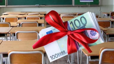 Docenti - Aumento di almeno 300 euro netti al mese. La proposta inoltrata al Ministro Valditara