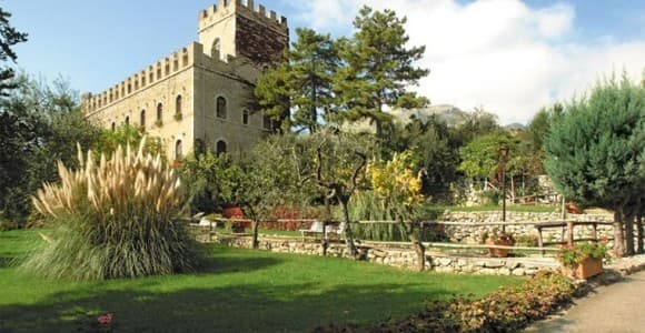 IL GRAND HOTEL CASTELLO MIRAMARE CHIUDE DOPO 44 ANNI