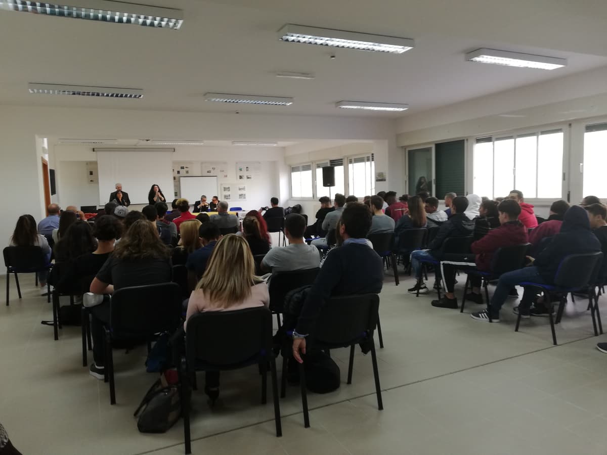 FESTA DELL'ALBERO ALL'ISTITUTO TALLINI DI FORMIA
