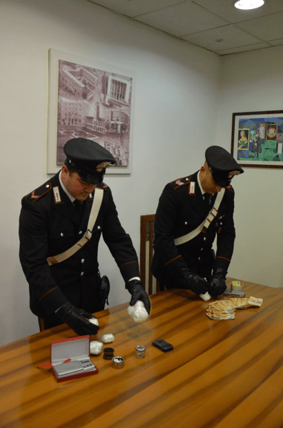 Formia- Due arresti per detenzione ai fini di spaccio di sostanze stupefacenti