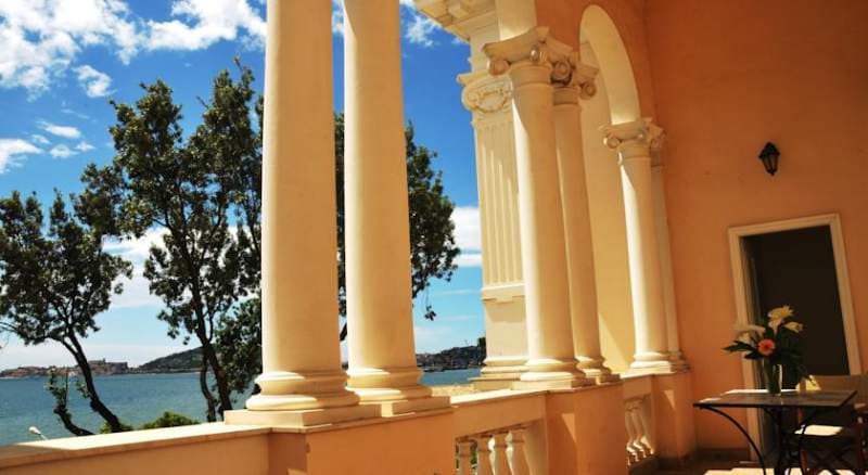 L'incredibile storia dei Conti Stenbock a Gaeta che costruirono villa Irlanda