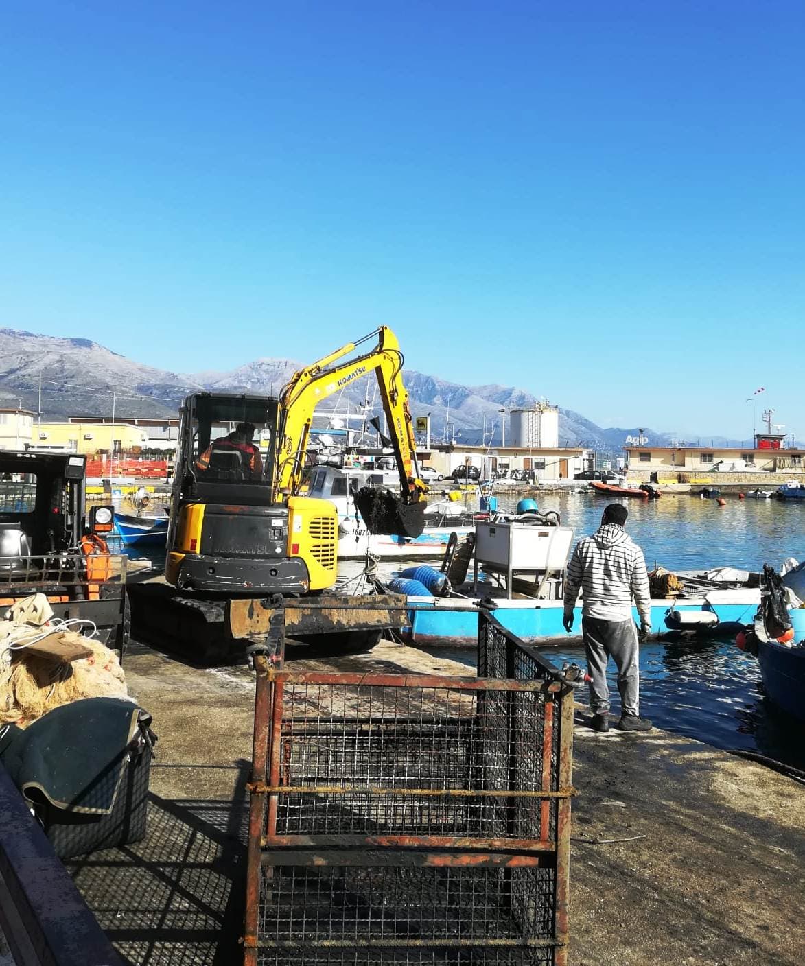 Porto Salvo: iniziata la bonifica dei fondali