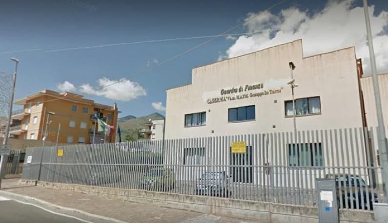 Minturno: sorpreso a spacciare, obbligo di firma per un giovane 19enne