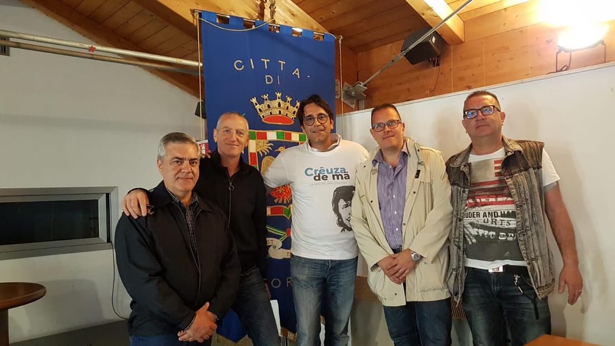 Notte bianca dedicata a Fabrizio De Andrè, il 1° giugno a Castellone