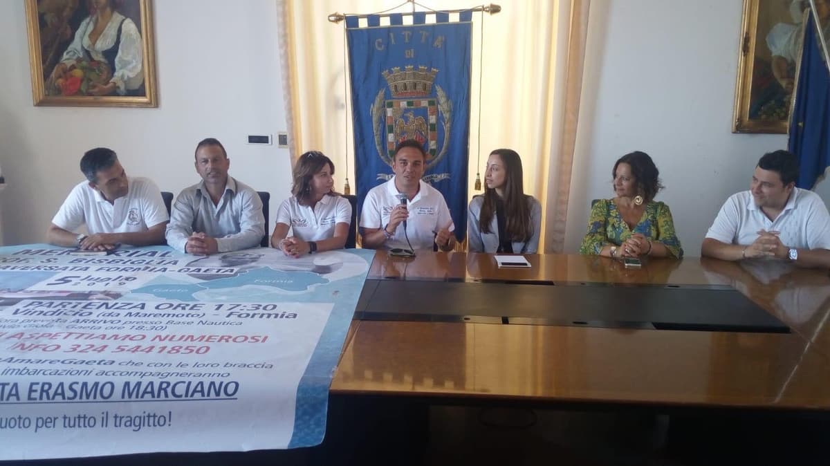 Traversata del Golfo Formia-Gaeta, Erasmo Marciano sulle orme di Salvatore Bisbiglia