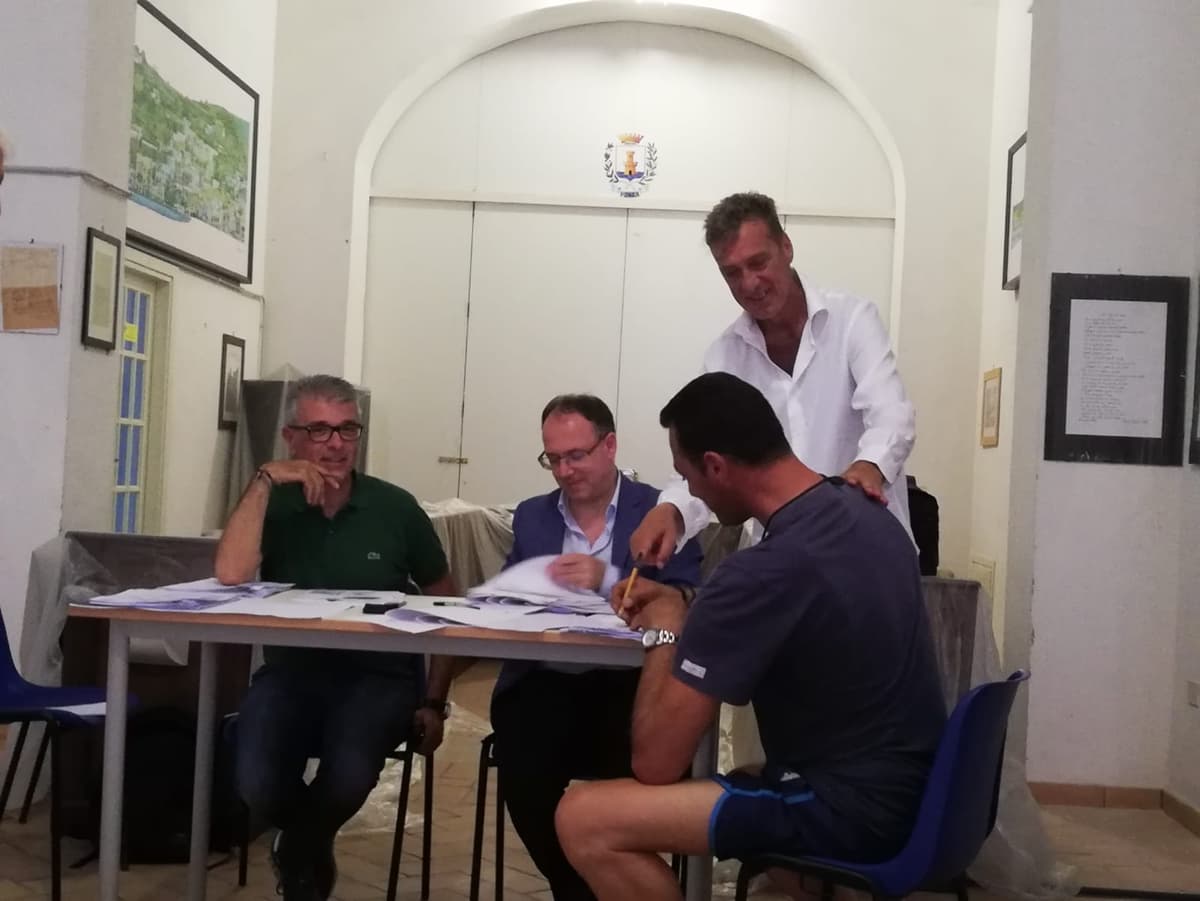 Ponza: Una nuova opportunità grazie al Consorzio d'Imprese