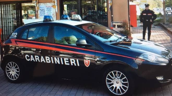 SS. Cosma e Damiano: stalker ai domiciliari