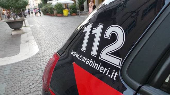 19 enne trovato in possesso di 35 dosi di droga