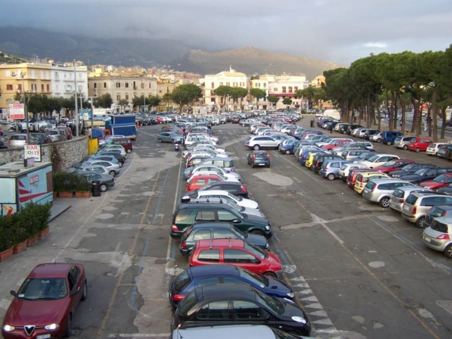 21 OTTOBRE - DUE PARCHEGGI RESTERANNO CHIUSI