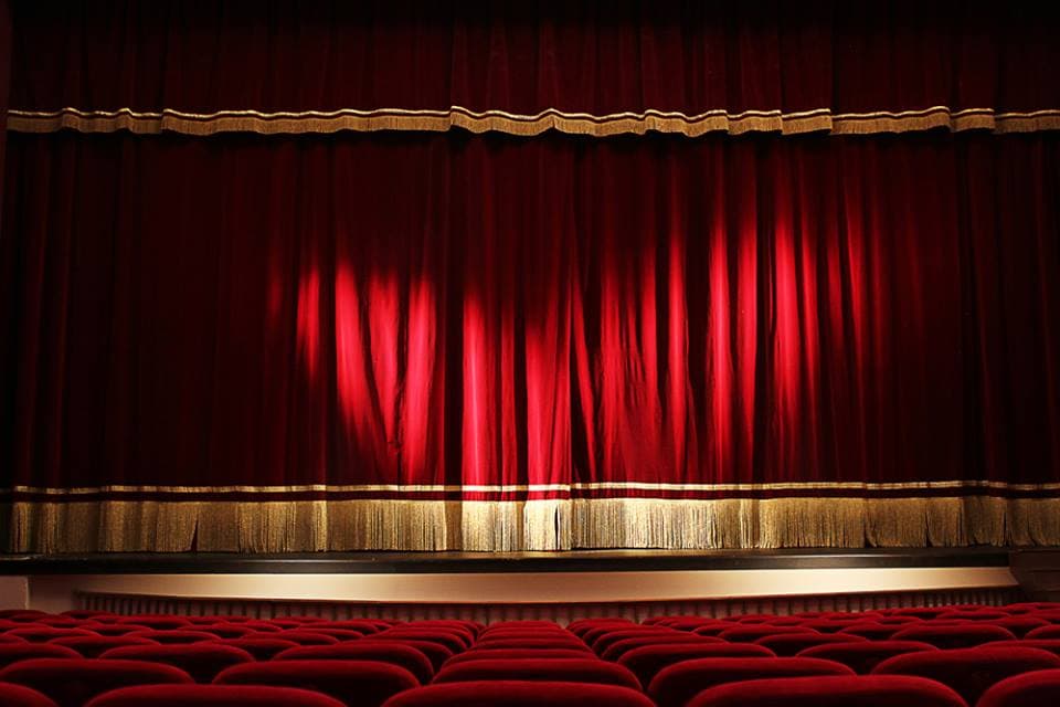 Si apre la Stagione Teatrale 2019-20 all'Ariston di Gaeta