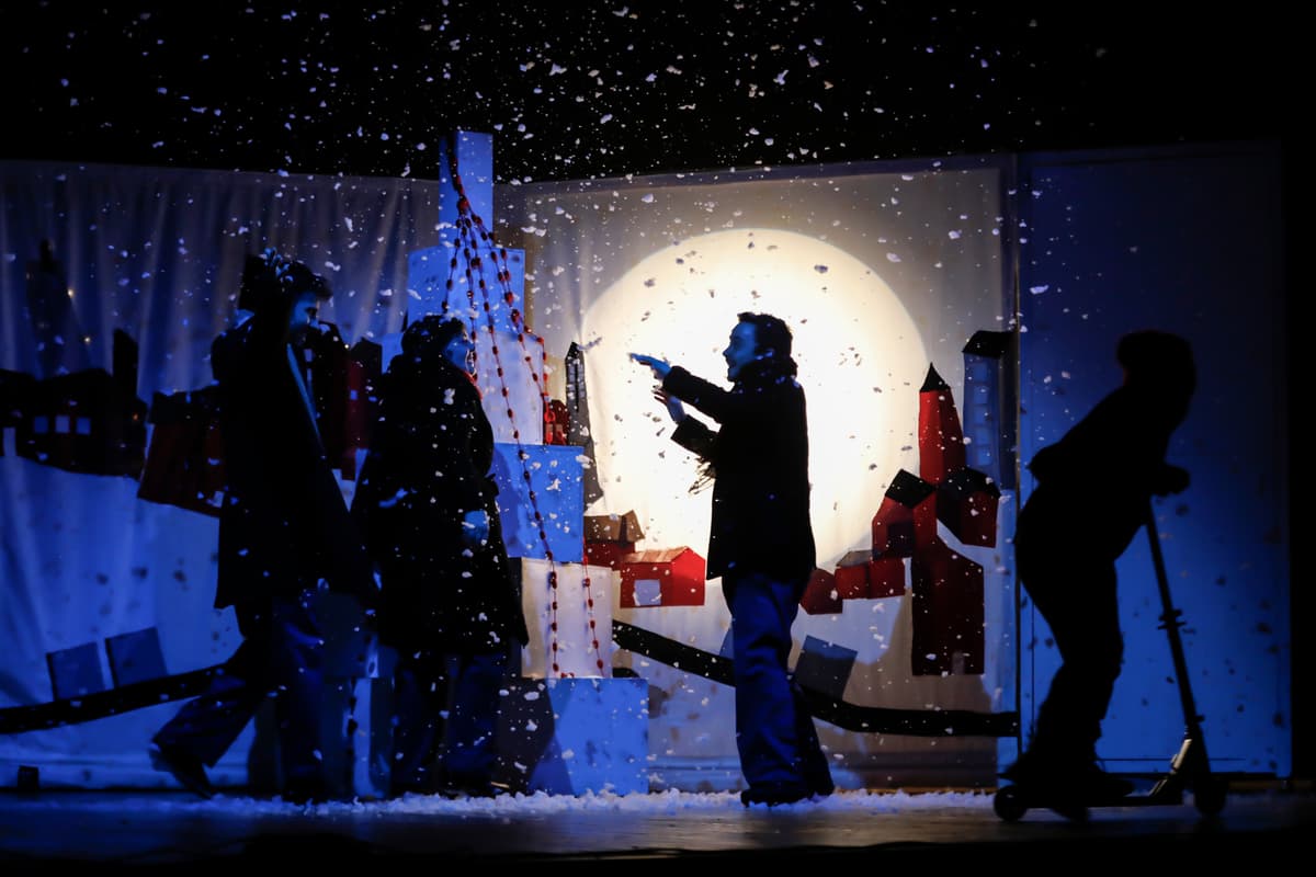 Formia, secondo appuntamento della stagione "famiglie a teatro" con Natale su Amazzon